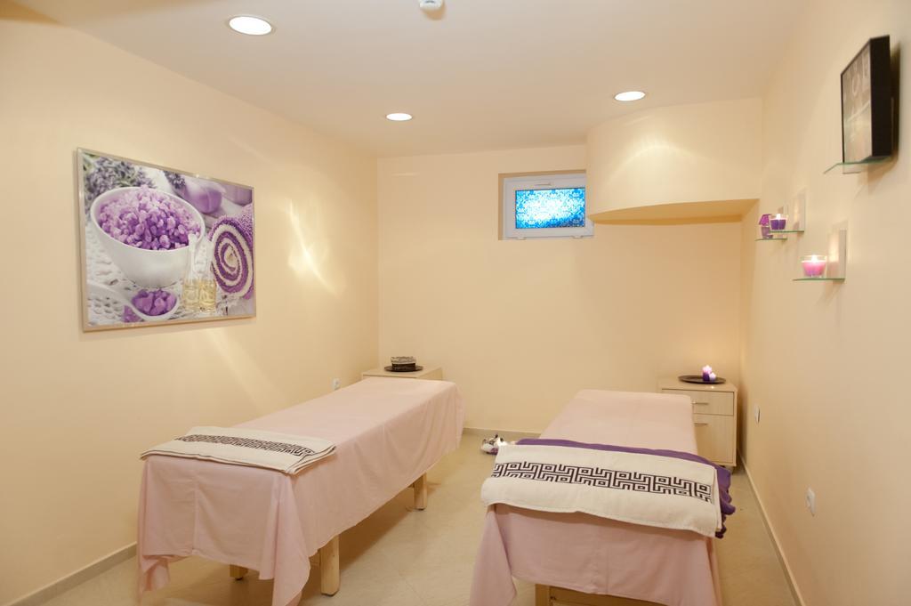 Hotel Astrea Hisarya Dış mekan fotoğraf