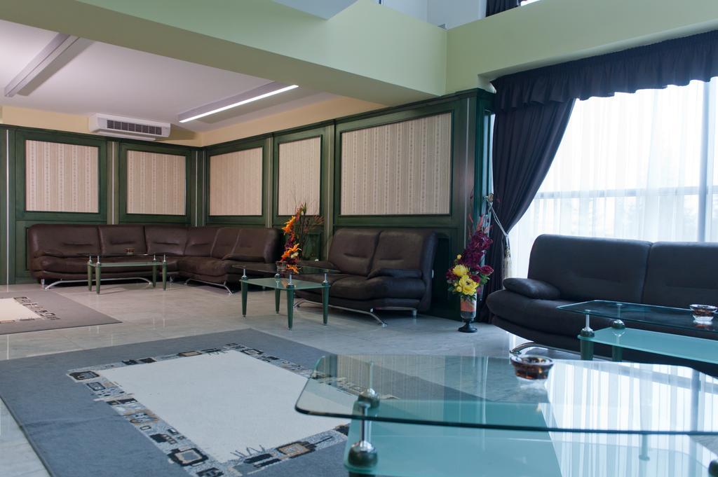 Hotel Astrea Hisarya Dış mekan fotoğraf