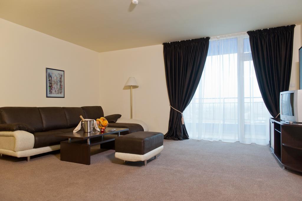 Hotel Astrea Hisarya Oda fotoğraf
