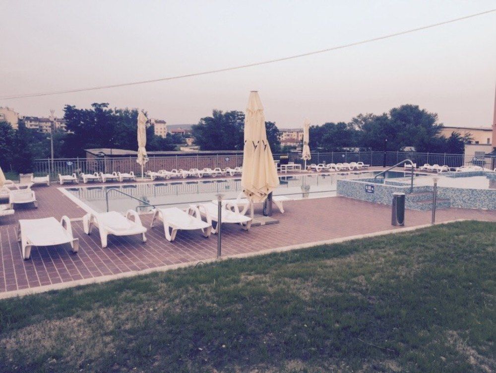 Hotel Astrea Hisarya Dış mekan fotoğraf